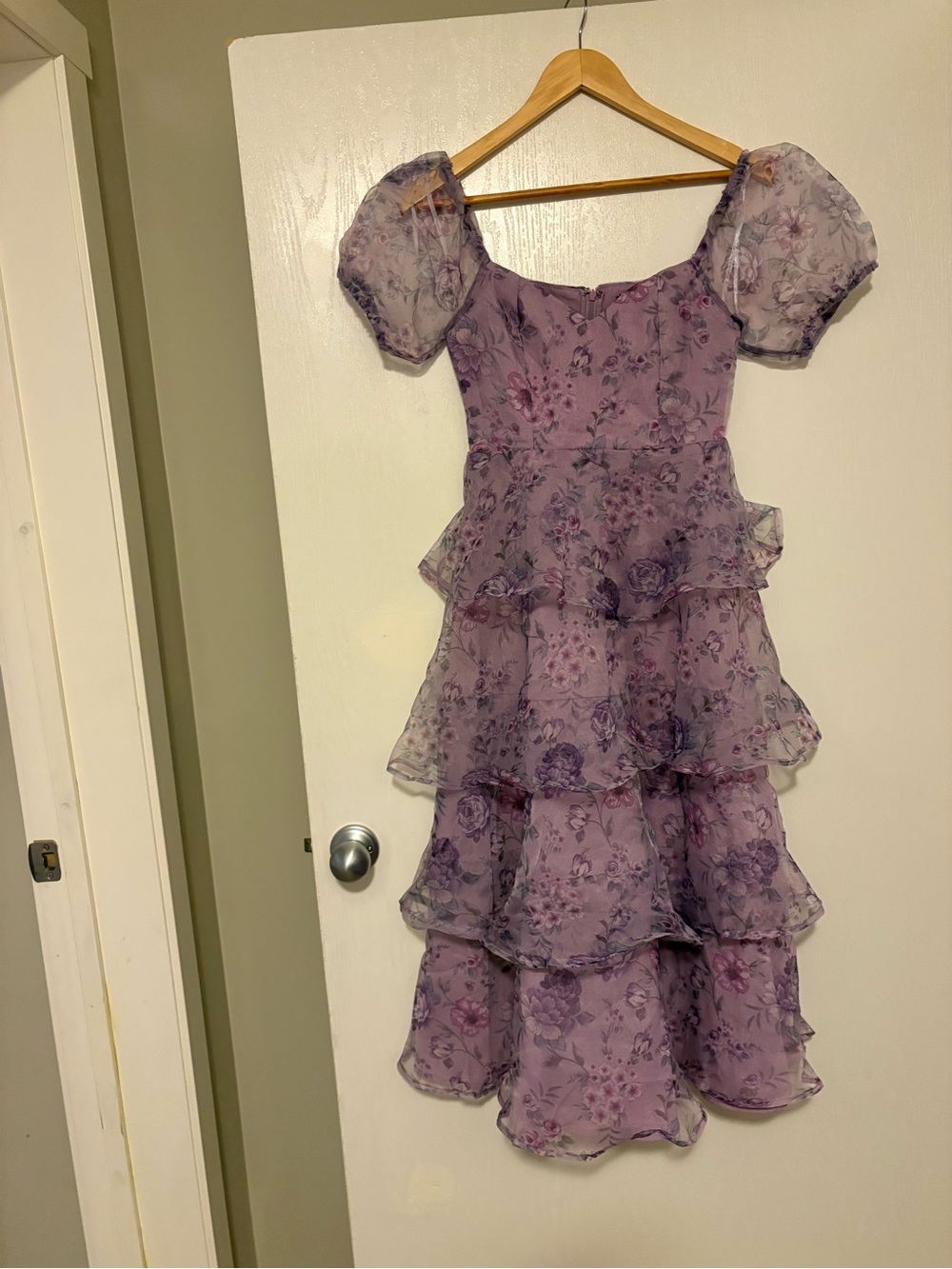 Lulus Oh-So Stunning Purple Floral Organza Tiered Midi Dress - Picture 4 of 12